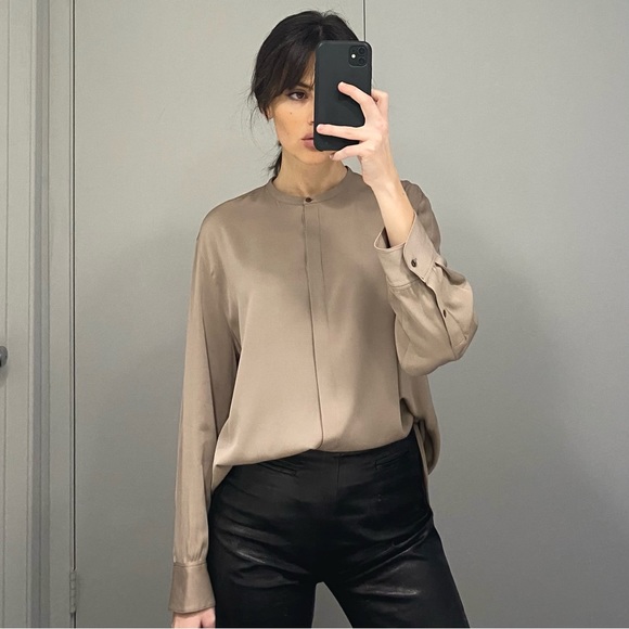 The Row Cola Silk Banded Collar Oversized Shirt - Picture 2 of 8